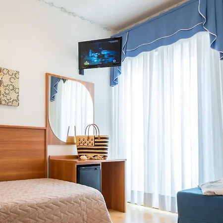 Hotel Granada 3*