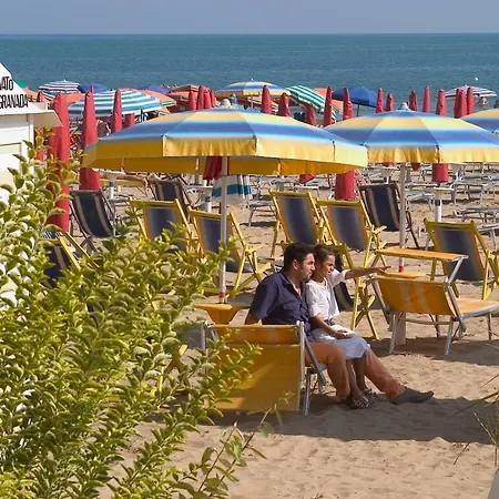 Granada Szálloda 3*