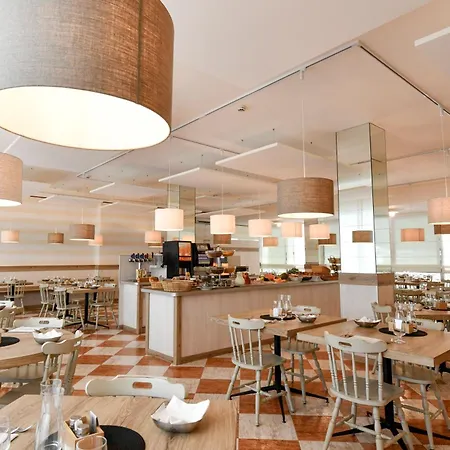 Hotel Granada 3*