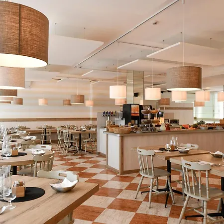 Granada Hotel 3*